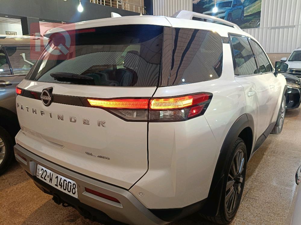 نيسان باثفايندر